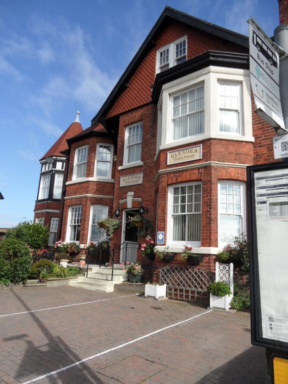 Glenora Guest House Whitby Exterior photo